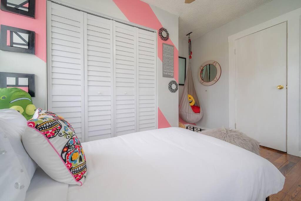 Vibing In The Heights/Breweries/Food/Petfriendly Villa Tampa Buitenkant foto